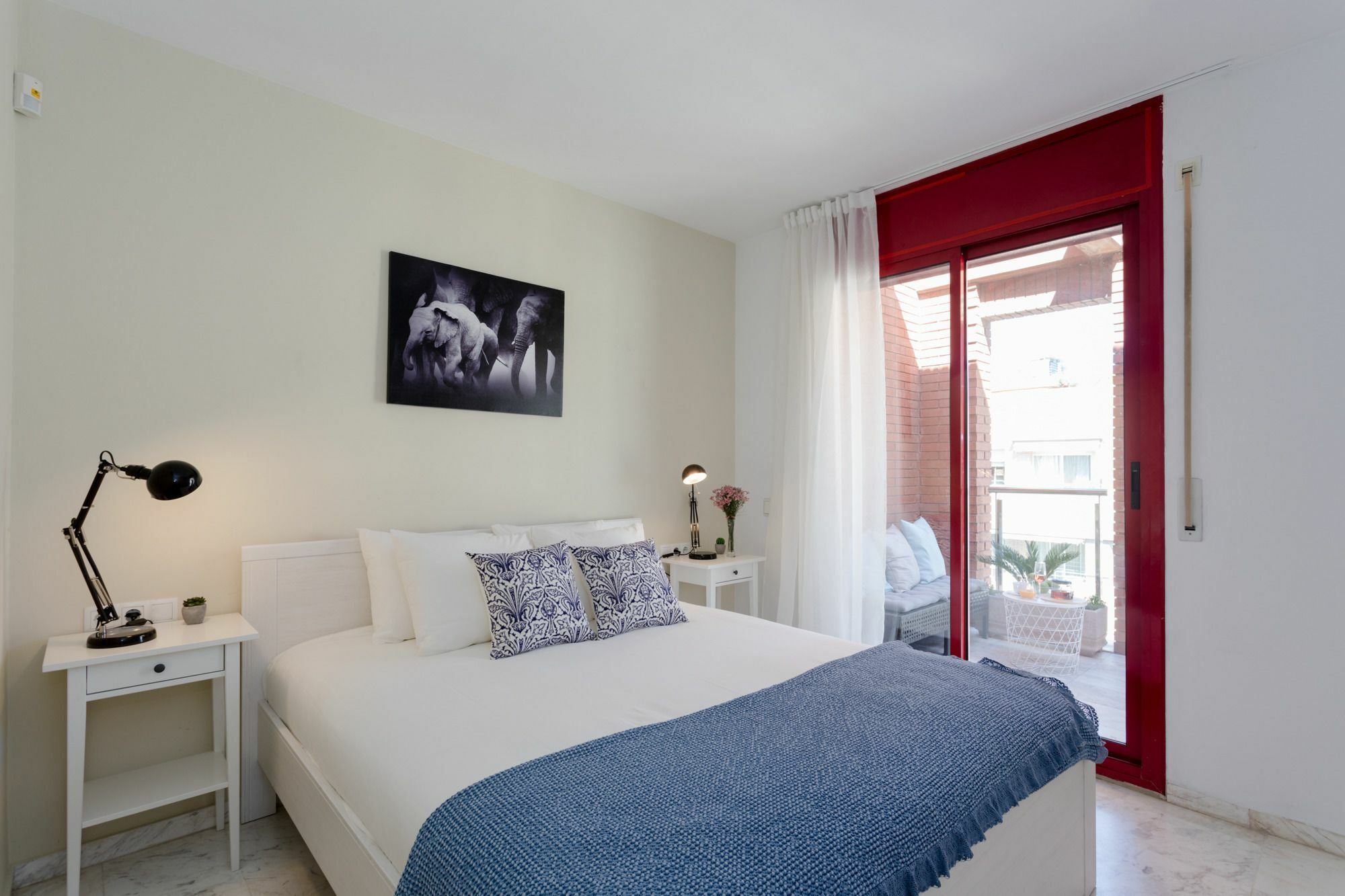 Unique Rentals - Stylish Seafront Duplex Барселона Екстериор снимка